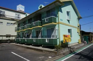 クローバーハイツB【1階】の外観