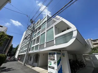 ラグゼナ東高円寺【2階】の外観