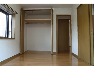 スプリングハウス【1階】の居間