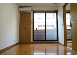 スプリングハウス【1階】の居間