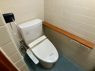 ライオンズマンション泊第6【3階】の内装