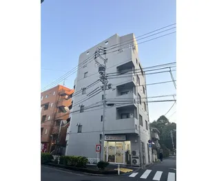 WIN駒場の画像