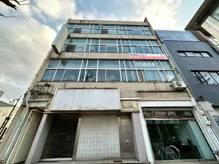 エレガンテ中央の画像