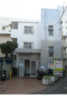イーグル駒場マンション【3階】の外観