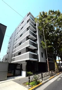 東京都世田谷区給田4【マンション】の外観