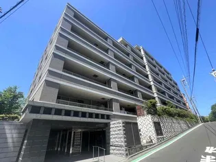 ライオンズ青葉さつきが丘の外観