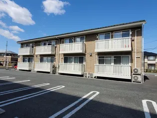 山形県山形市南館西【アパート】の外観