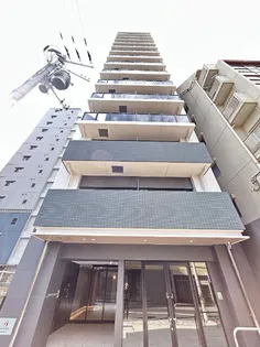 コンフォリア・リヴ北浜平野町【2階】の外観