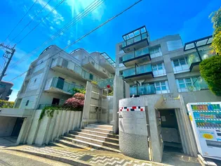 ホープ芦屋【2階】の外観