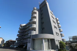 テレスハラ【1階】の外観