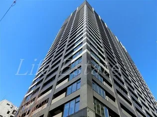 プレサンスレジェンド堺筋本町タワー【8階】の外観