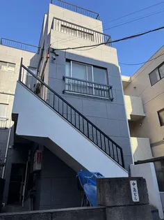 中島ビル【1階】の外観