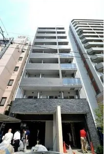 東京都新宿区新宿1【マンション】の外観