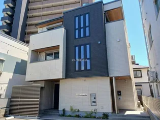 シャーメゾン アムソン【2階】の外観