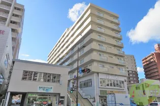 パシフィック広瀬橋【3階】の外観