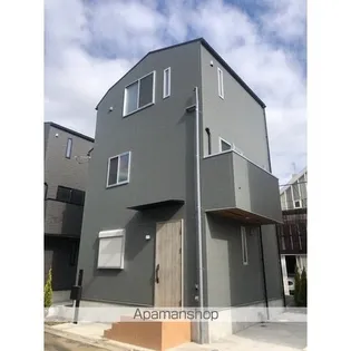 東京都世田谷区玉堤1【一戸建】の外観