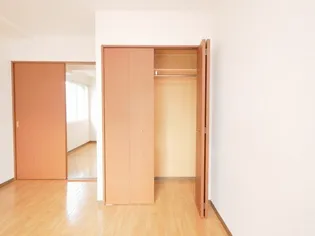 ロータリー円山【2階】の内装