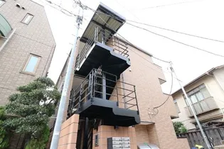 インスパーク本駒込【1階】の外観