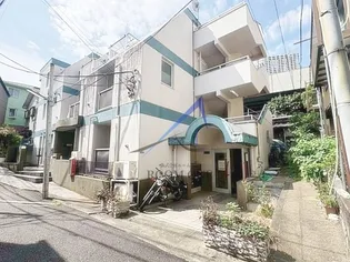 ルミエール高輪【1階】の外観