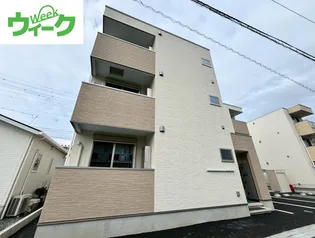 岡山県岡山市北区十日市中町【アパート】の外観