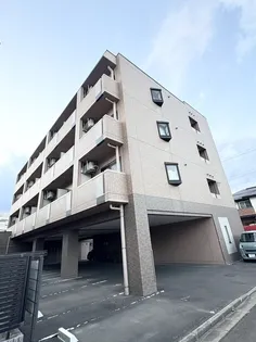 エストゥディオの画像