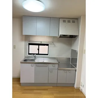 ディアス三納【1階】のキッチン