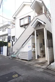 ユアライフ【2階】の外観