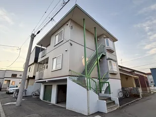 キュ-ブ32【2階】の外観