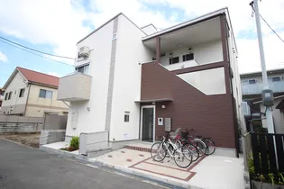 ハーモニーテラス東中島【1階】の外観