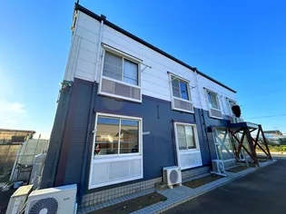 クリスタルハウス.【2階】の外観