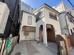 愛知県名古屋市東区泉3【一戸建】の外観