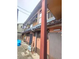 伊予荘【2階】の外観