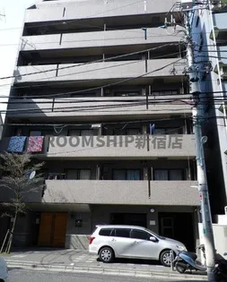 東京都中野区本町3【マンション】の外観