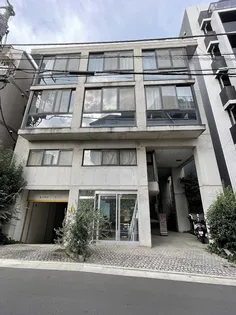 山中レジデンス【2階】の外観