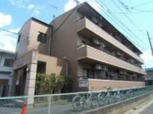 ポム・ド・ピン中央【1階】の外観