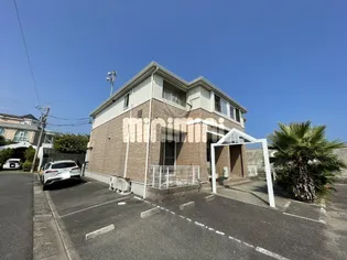 チアーズ シャンパーニュ【2階】の外観