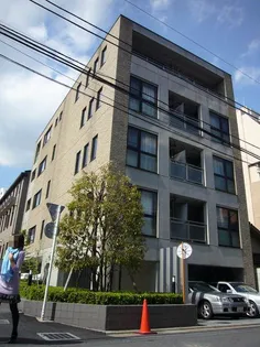 東京都港区赤坂4【マンション】の外観