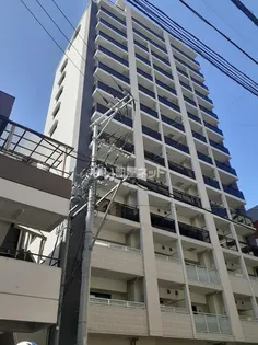 ファミーユ南蛮【5階】の外観