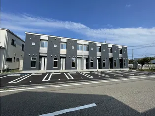 D BOX美川インターの外観