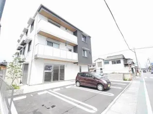 BEREO NAKAMAの画像