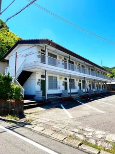 メゾンなんかい【1階】の外観