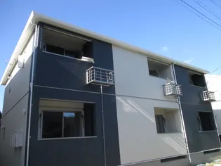 オリーブ2番館【1階】の外観