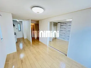 コーポタカトII【1階】の居間