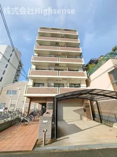 ドゥエリング成育【6階】の外観