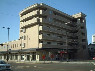 グランシャリオ【3階】の外観