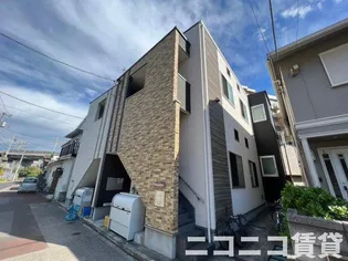 アリー小菅の画像