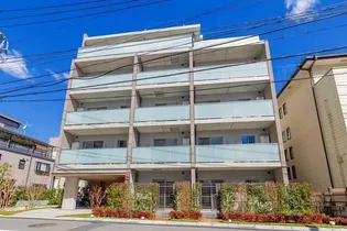 グランパーク千駄ヶ谷レジデンス【3階】の外観