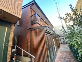 東京都文京区千石4【アパート】の外観