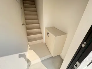 s.a.box寺家A棟【3階】の玄関