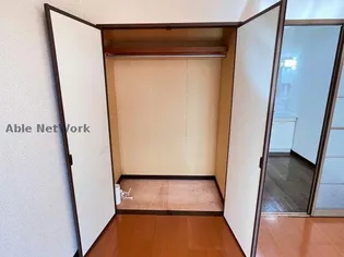 ロイヤル江戸橋【5階】の内装